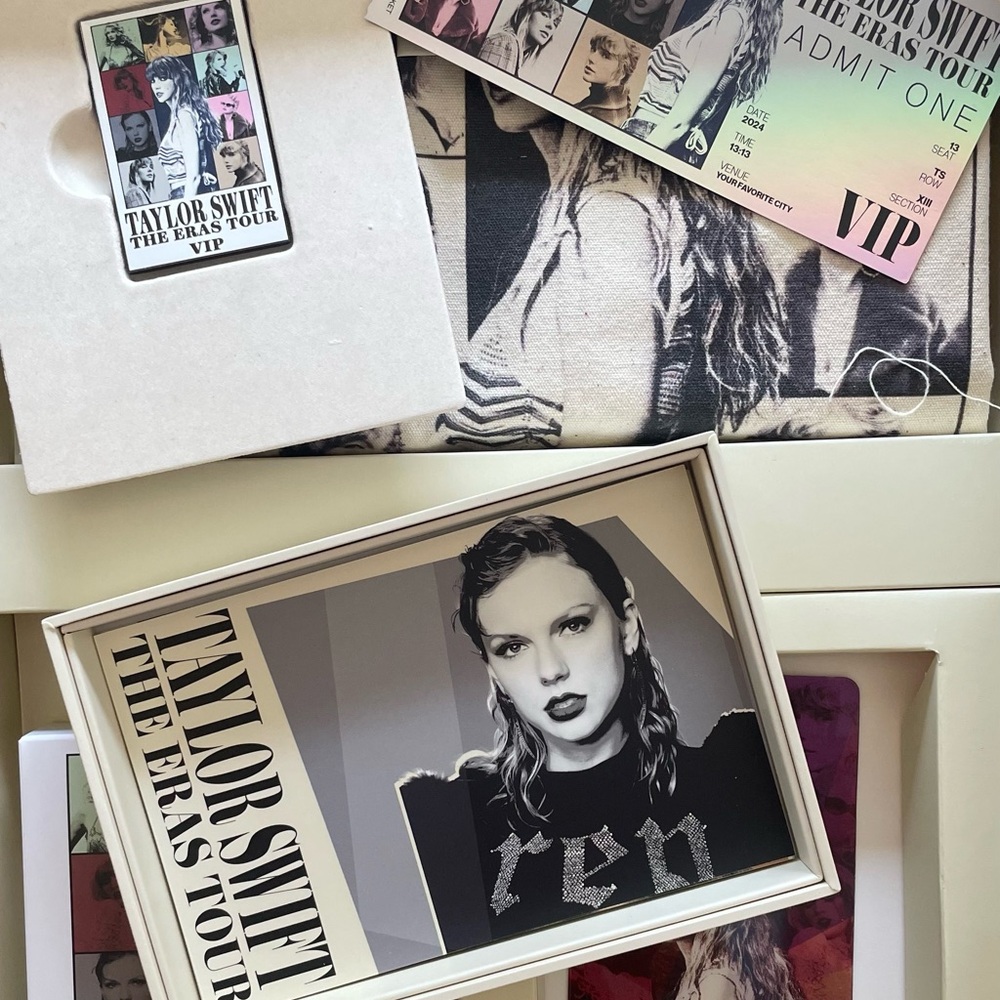 Taylor Swift Eras Tour Complete Vip Merch Box (Gelsenkirchen